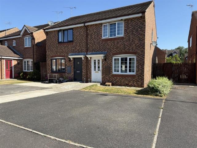 House for rent in Hut Green, Eggborough