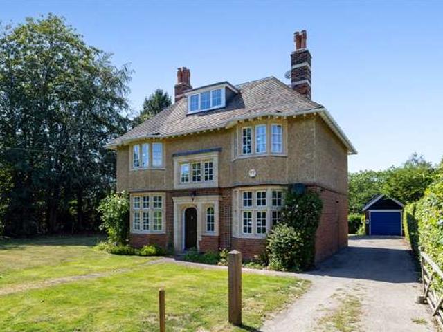 House for rent in Christ's Hospital, Horsham