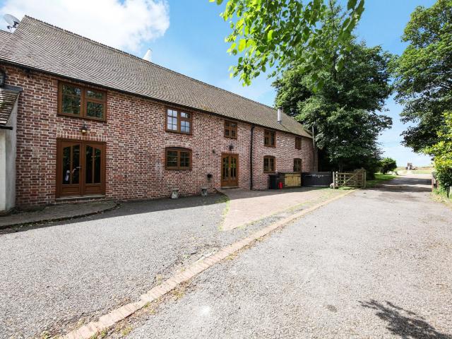 House for rent in Boyden Gate, The Bridge