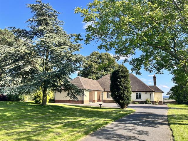 House for rent in Gun Hill, Warwickshire