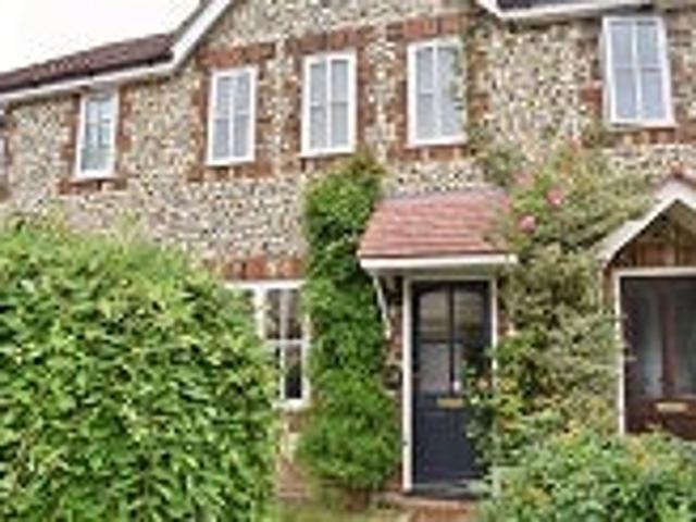 House for rent in Hedge End, Helford