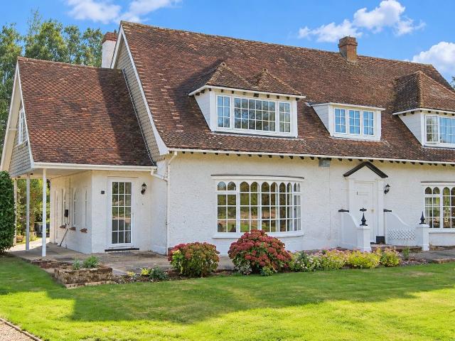 House for rent in The Bridge, Kent
