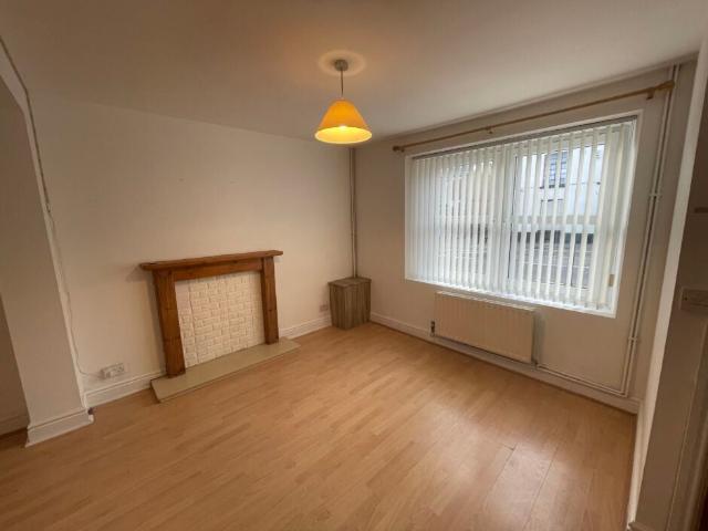 House for rent in Nangreaves, Wales