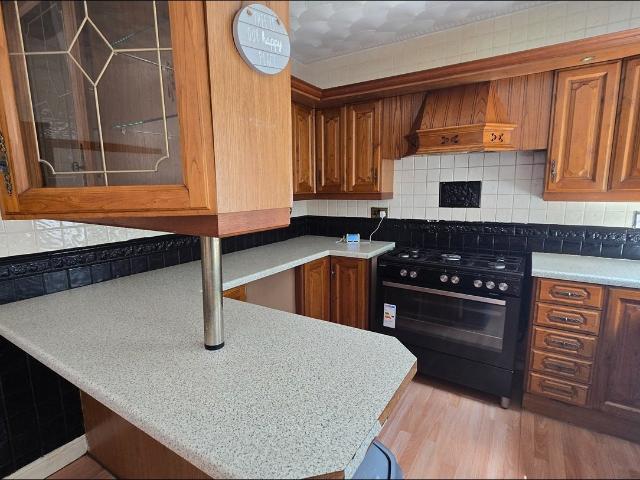 House for rent in Hooley Brow, Burnedge