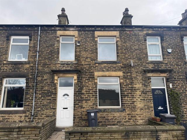 House for rent in Lower Woodlands, West Yorkshire