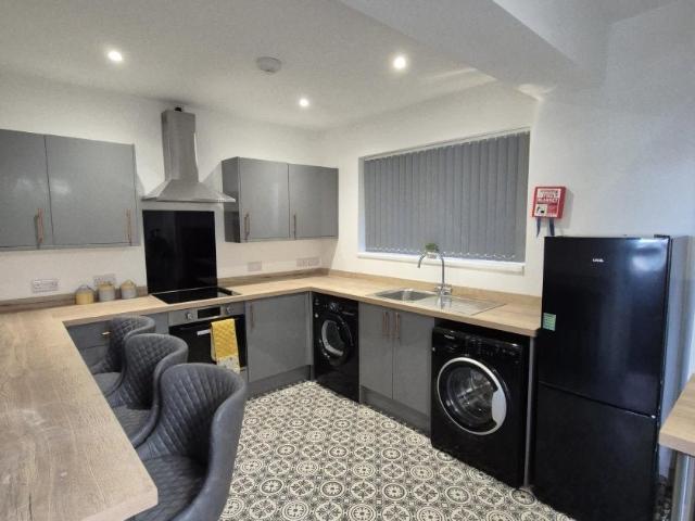 House for rent in Waun-wen, Swansea