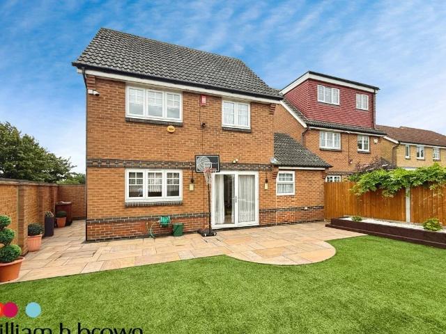 House for rent in Chadwell St Mary, Essex