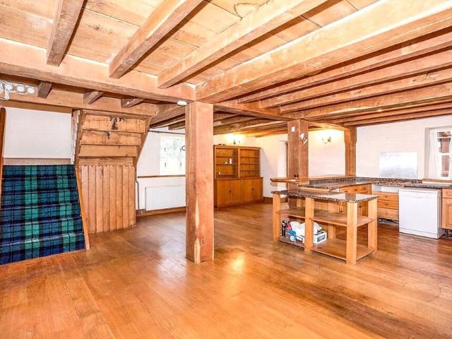House for rent in Compton, Littlecote