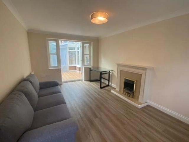 House for rent in Mount Wise