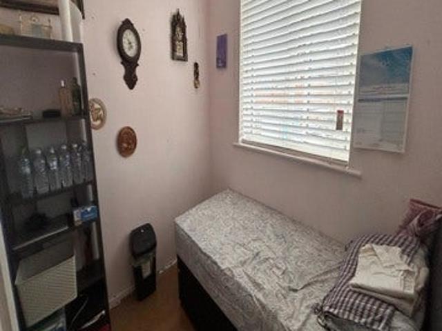 House for rent in Clayhall, Greater London