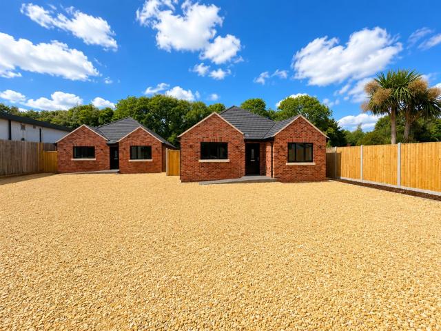 House for rent in Priors Hall Park, Weldon