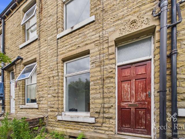 House for rent in Huddersfield, West Yorkshire