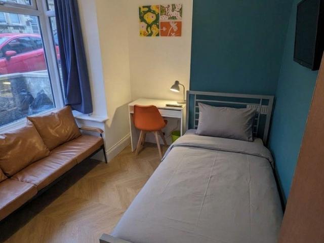 House for rent in South Twerton, Dulcote