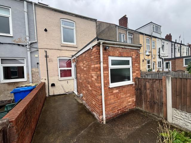 House for rent in Loundsley Green, East Midlands