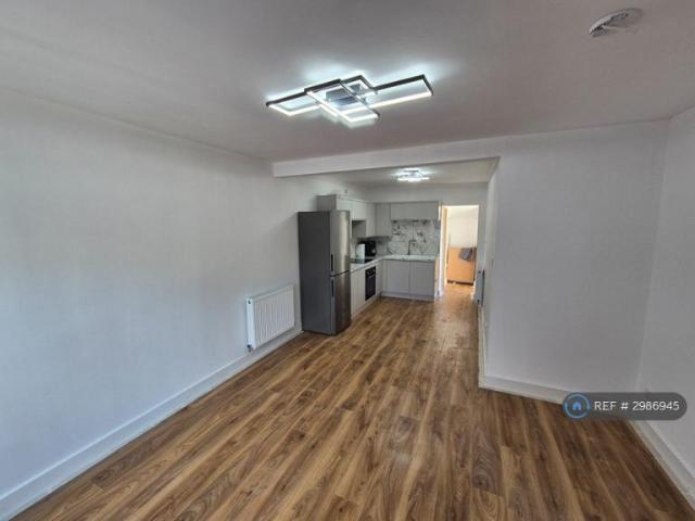 House for rent in Gornal Wood, Coseley