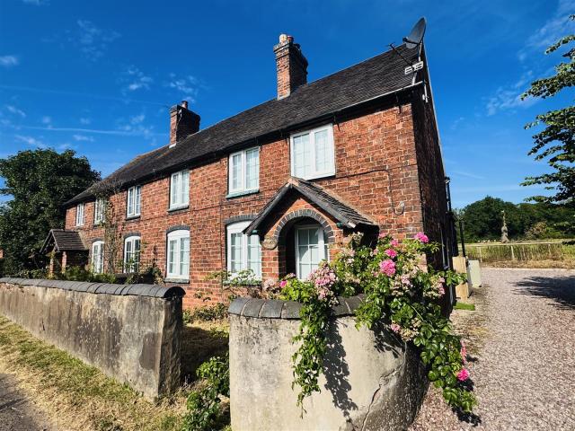 House for rent in Gnosall, Baswich