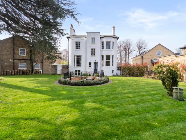 House for rent in Clapham, Greater London