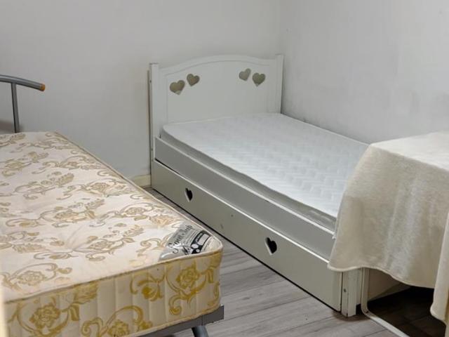 House for rent in Burnt Oak, Greater London