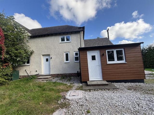 House for rent in Chadsmoor, Staffordshire