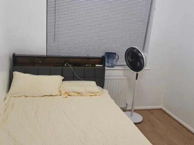 House for rent in Rush Green, Greater London