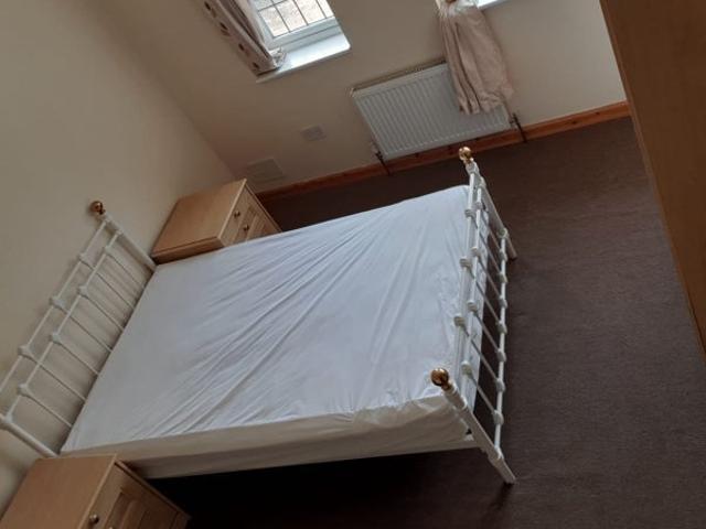 Room for rent in Burnham, Farnham Common