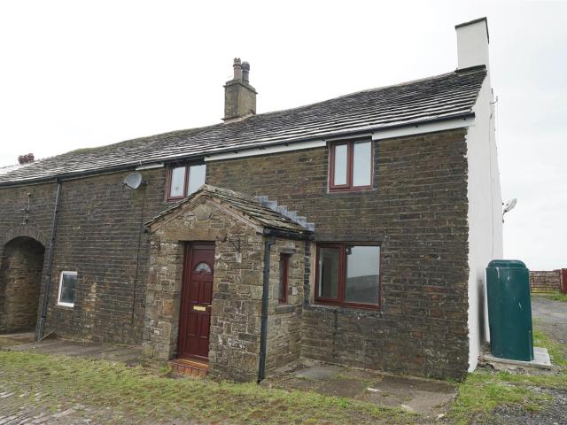 House for rent in Edgworth