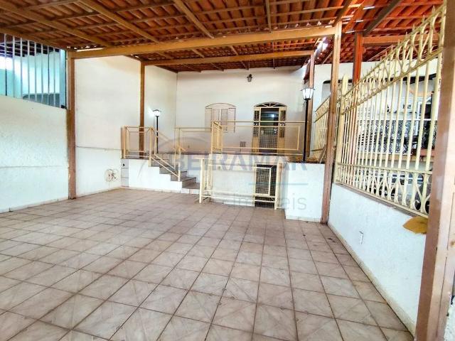 Casa aluguel em Região Geográfica Imediata do Distrito Federal, Região Integrada de Desenvolvimento do Distrito Federal e Entorno