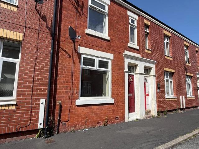 House for rent in Georgia, Greater Manchester