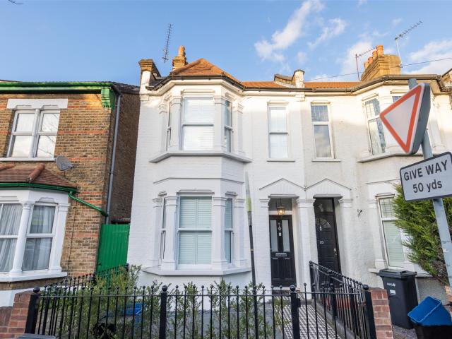 House for rent in South Woodford, Greater London