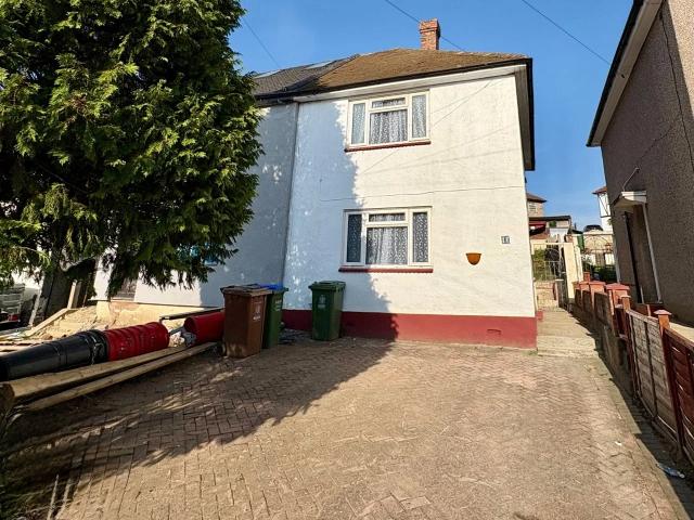 House for rent in Crayford, Greater London