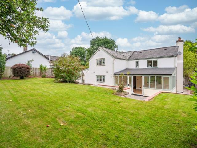 House for rent in Abergavenny