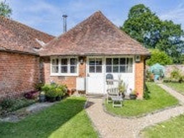 House for rent in Sandown Park, Kent