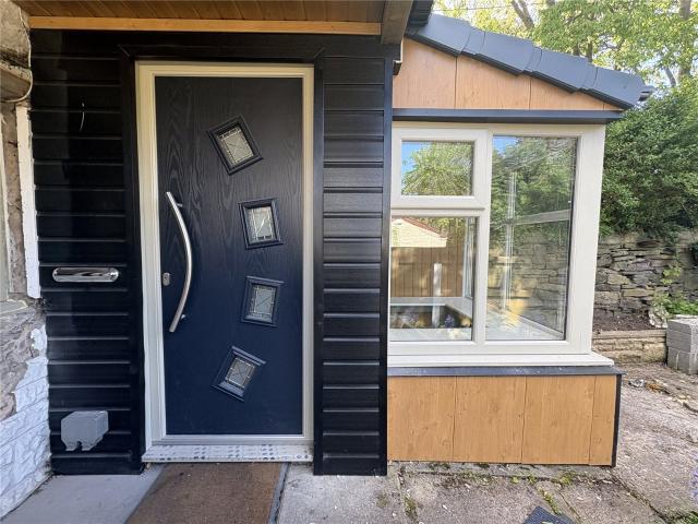 House for rent in Saddleworth, Pendock