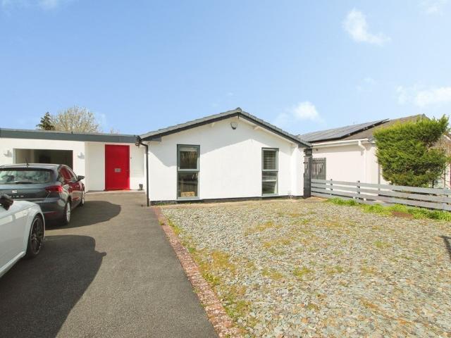 House for rent in Westminster Park, Two Mills