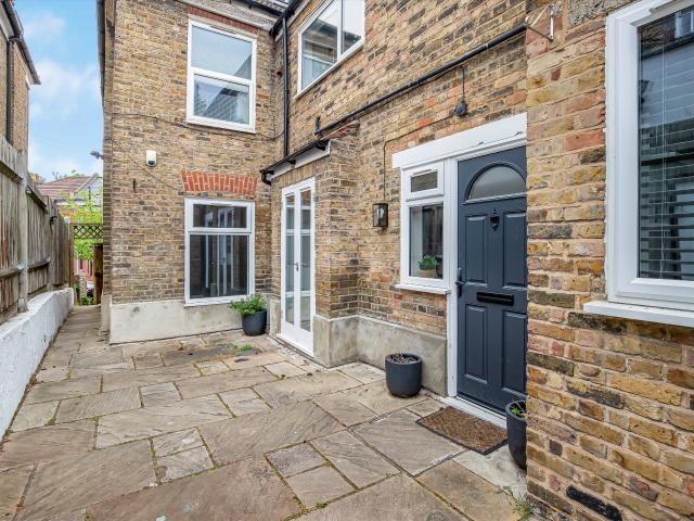 House for rent in East Greenwich, Greater London