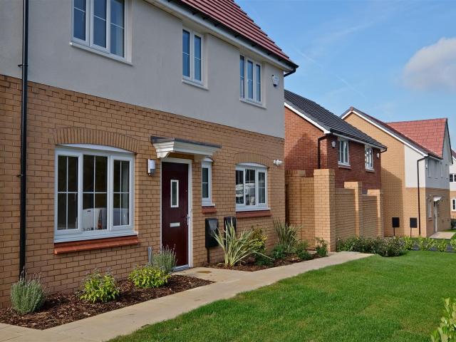 House for rent in Rossmore, Cheshire
