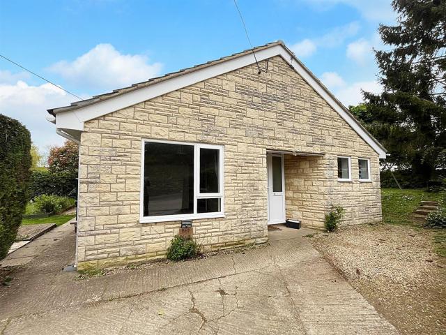 House for rent in Stourton Caundle
