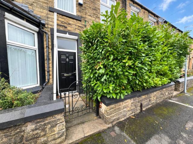 House for rent in Wood End, Oldham