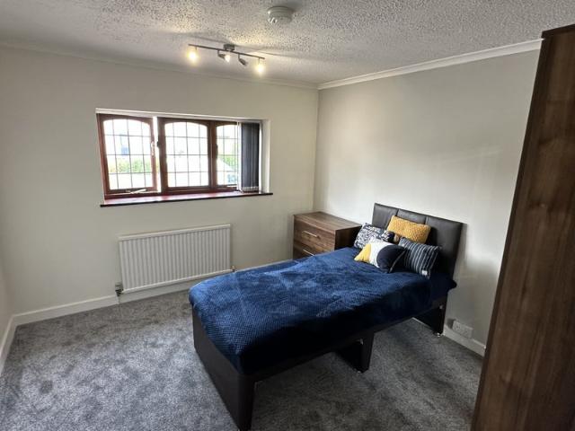 Room for rent in Gun Hill, Warwickshire