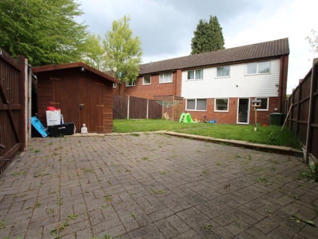 House for rent in Stonydelph, Kettlebrook