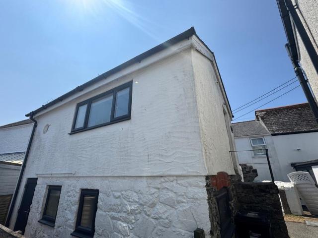House for rent in Mullion, Cornwall
