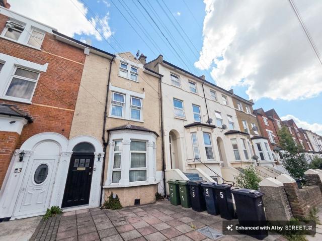 House for rent in Streatham, Greater London