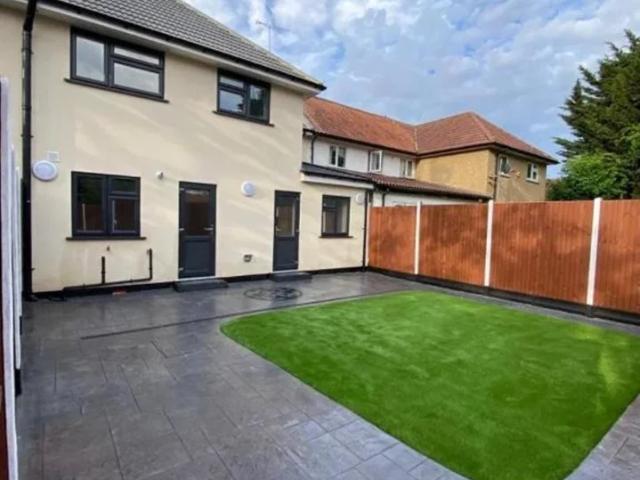 House for rent in Hayes, Greater London