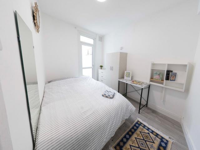 House for rent in Mile End, Greater London