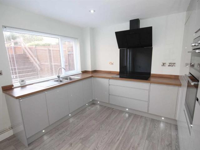 House for rent in Gwaelod-y-garth, Wales