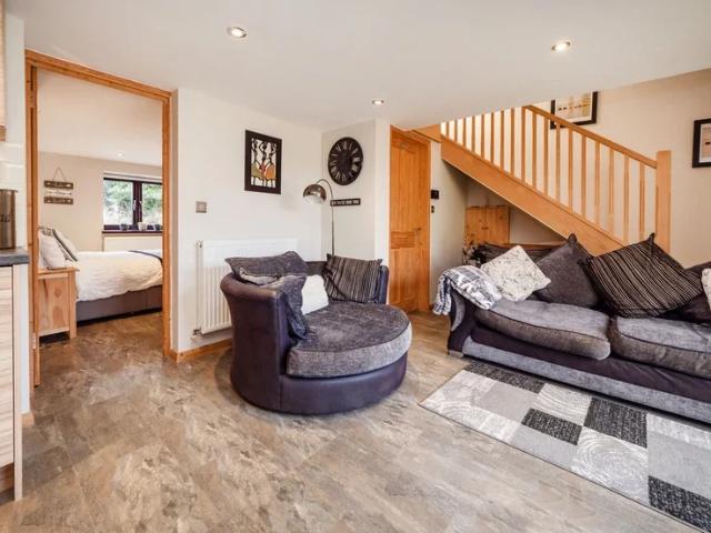 House for rent in Burgh St Peter, Norfolk