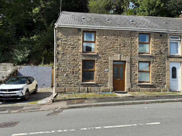 House for rent in Llanedi, Fforest