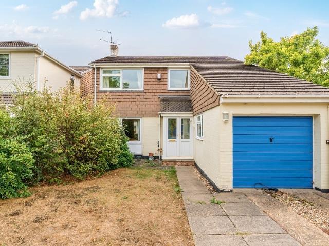 House for rent in Claygate, Elmbridge