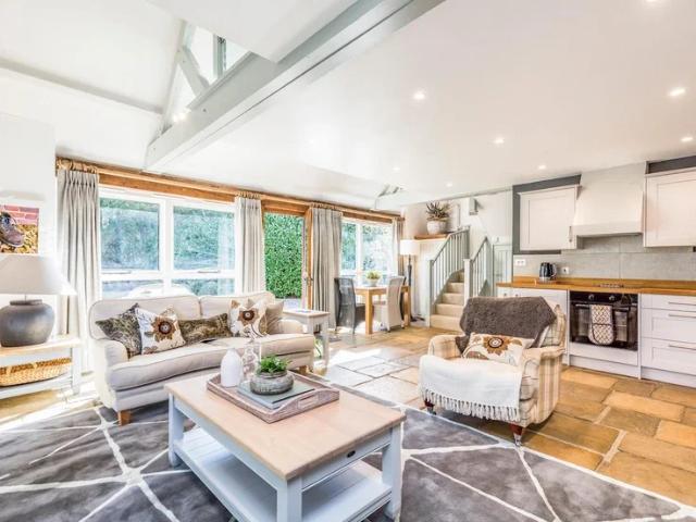 House for rent in Littlecote, West Sussex