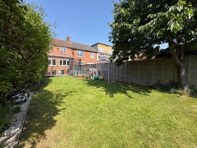 House for rent in Warblington, Spring Vale